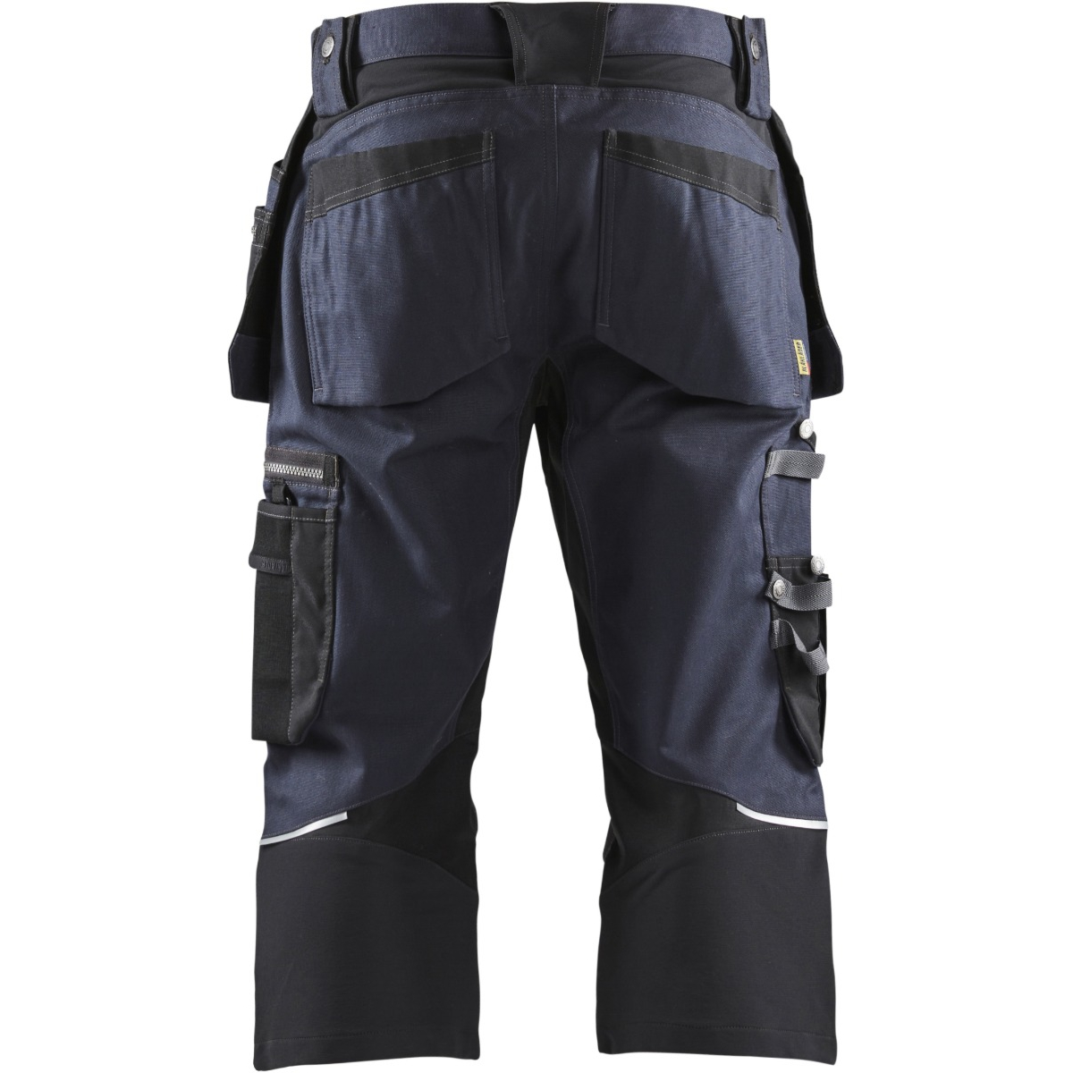 Elastyczne spodnie pirackie