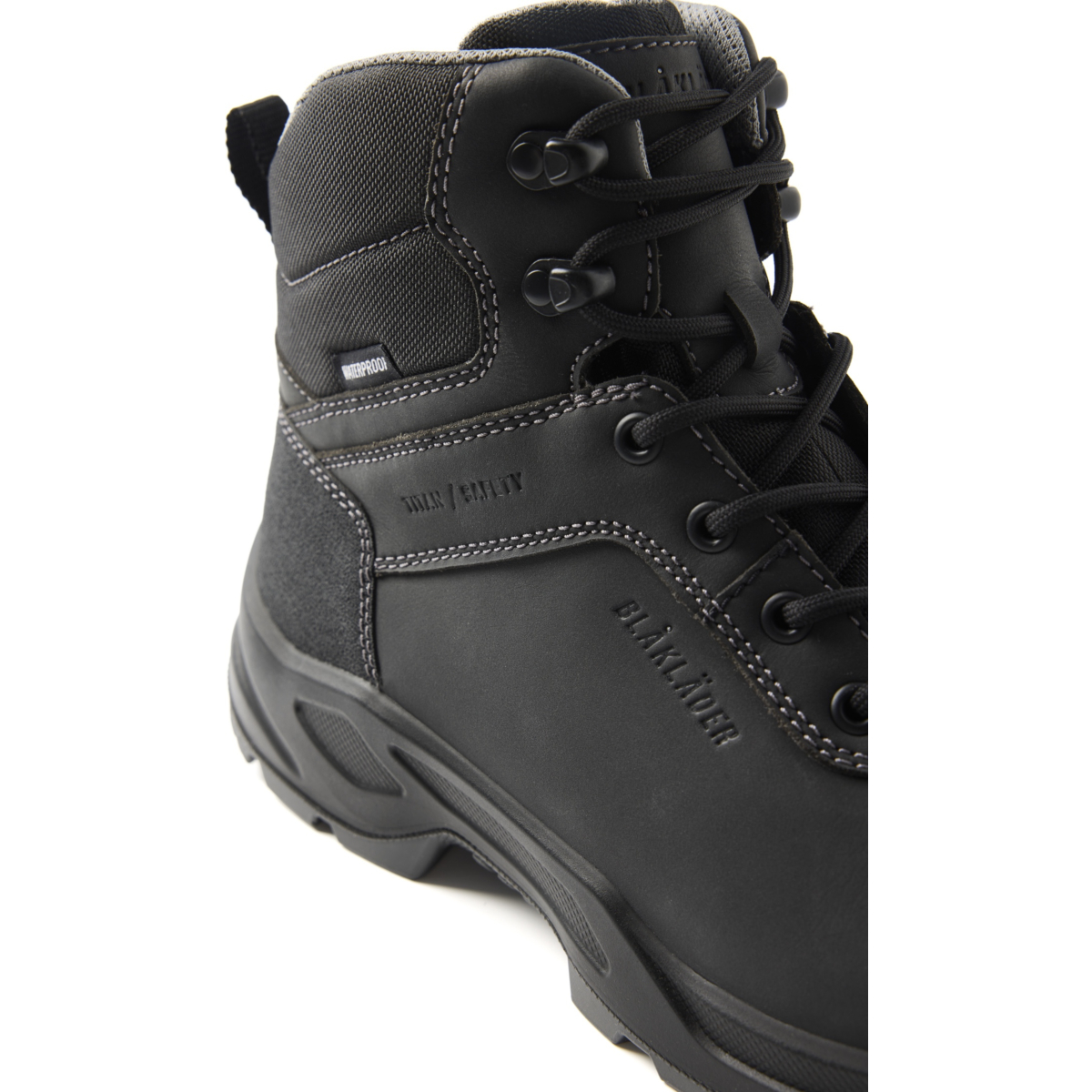 2386 TITAN Safety Boot S7L Waterproof